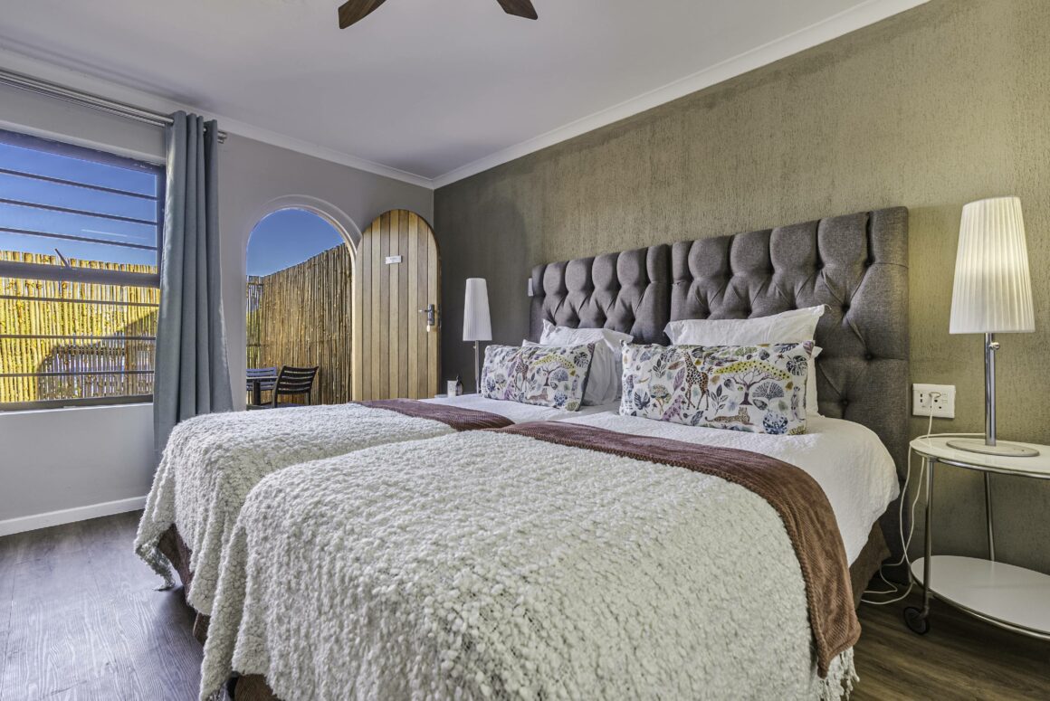 DSC08275-1 STABLES | 101 Twin Bed (three quarter)