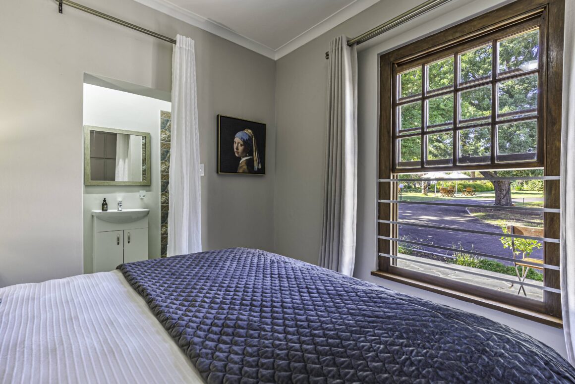 MANOR HOUSE | 101 King Room